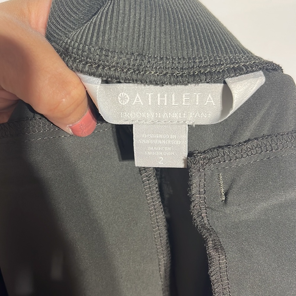 Athleta Mountain Olive Brooklyn Ankle Pants Size 2 - Picture 10 of 11
